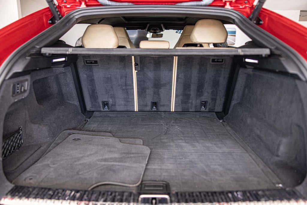 Used 2021 Lamborghini Urus image 15