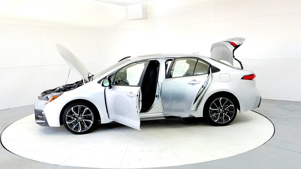 Certified 2021 Toyota Corolla SE w/ SE Premium Package FWD image 10