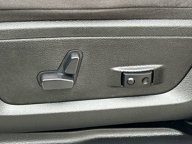 Used 2024 RAM 2500 Big Horn w/ Safety Group image 40