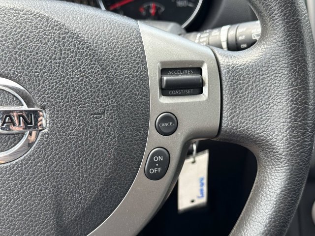 Used 2015 Nissan Rogue S w/ Convenience Package AWD/4WD image 23