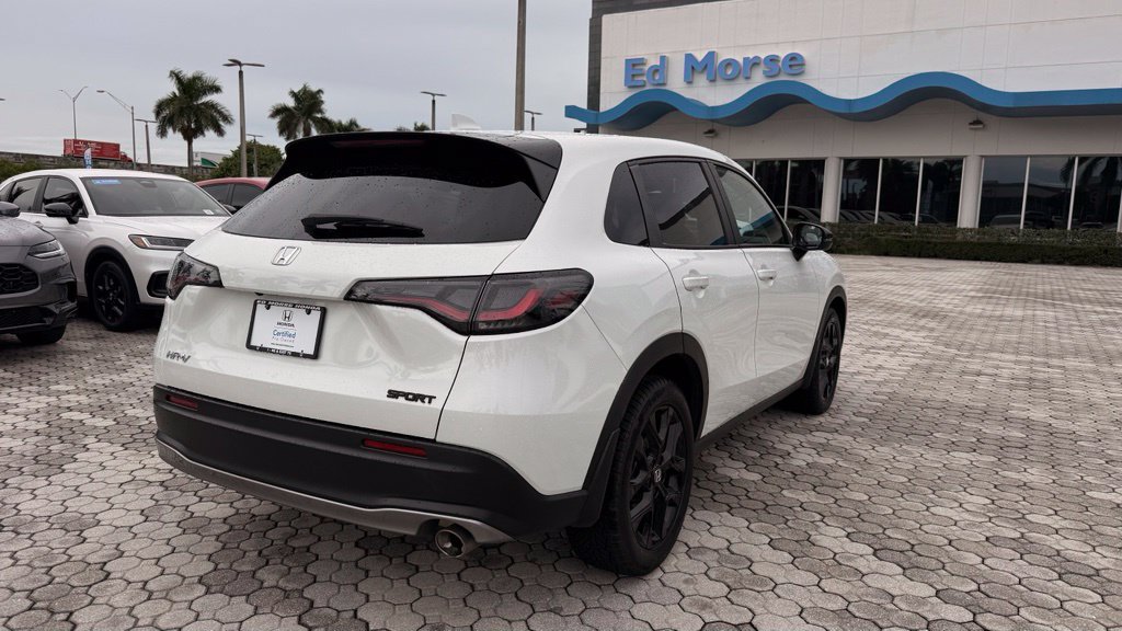 Used 2023 Honda HR-V Sport image 12