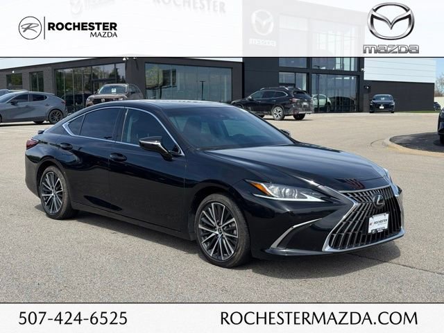 Used 2025 Lexus ES 300h w/ Premium Package