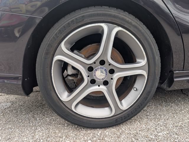 Used 2014 Mercedes-Benz CLA 250 image 24