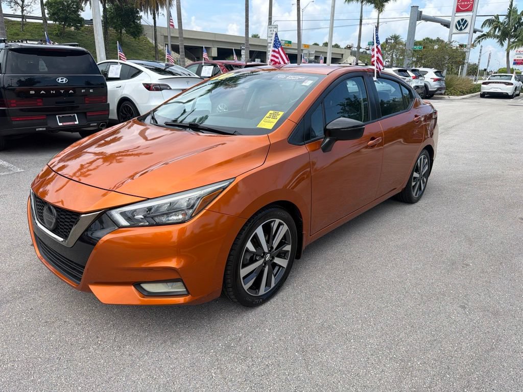 Certified 2020 Nissan Versa SR FWD image 3