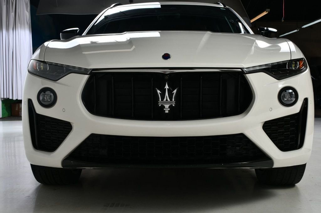 Used 2020 Maserati Levante GranSport image 15