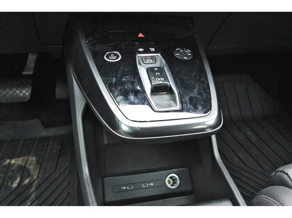 Used 2022 Audi Q4 e-tron Premium Plus AWD/4WD image 30