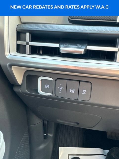 Used 2026 Hyundai Santa Fe SEL FWD image 21