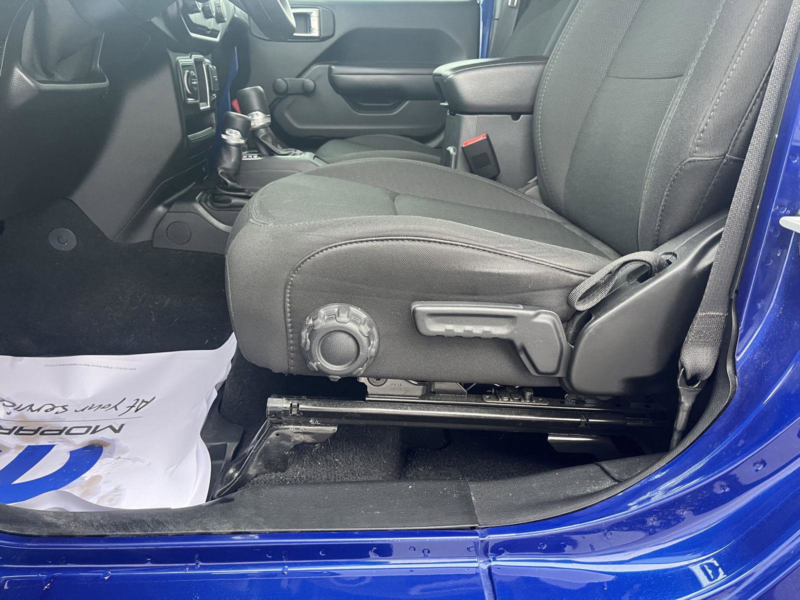 Used 2020 Jeep Wrangler Unlimited Sport image 12