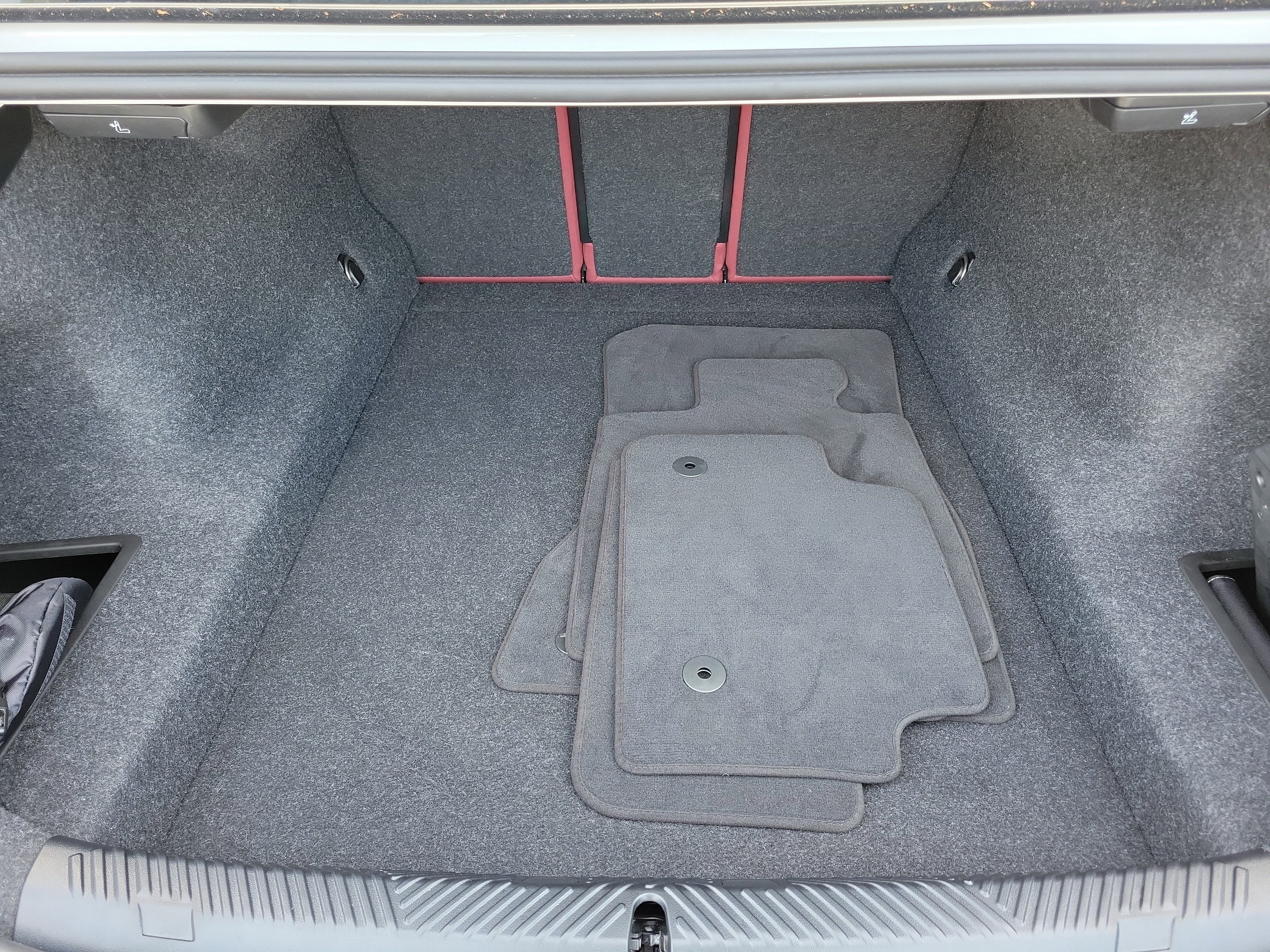 Used 2026 BMW 540i xDrive 540i xDrive image 8