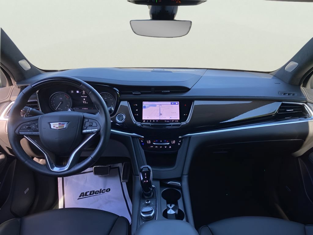 Used 2025 Cadillac XT6 Sport w/ Platinum Package AWD/4WD image 19