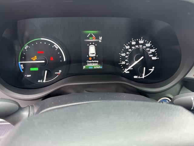 Used 2023 Toyota Sienna XSE image 12