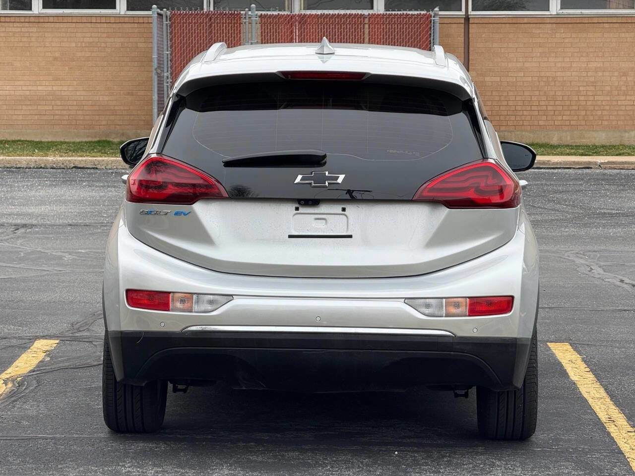 Used 2021 Chevrolet Bolt Premier w/ Infotainment Package image 6