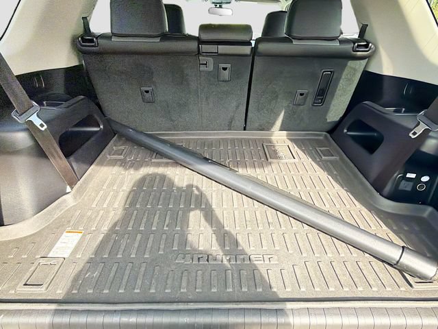 Used 2017 Toyota 4Runner SR5 Premium AWD/4WD image 25