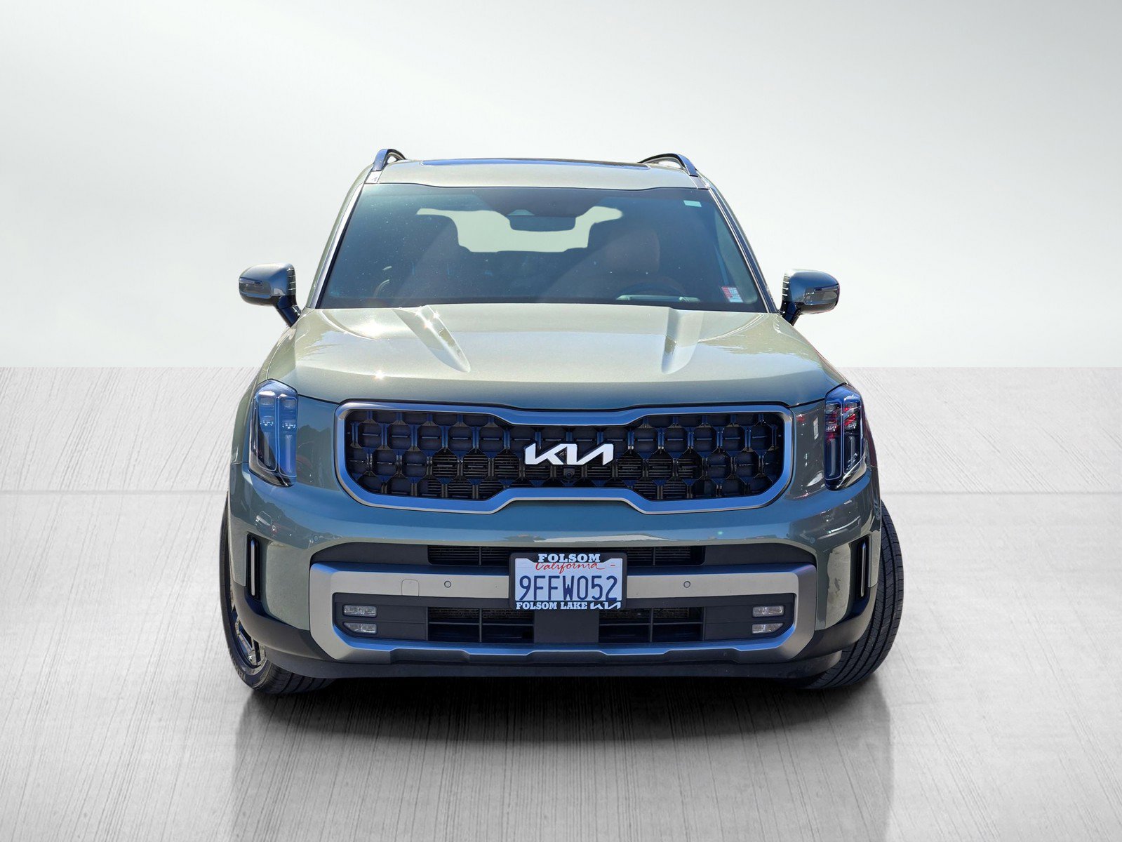 Used 2023 Kia Telluride SX Prestige X-Line image 2