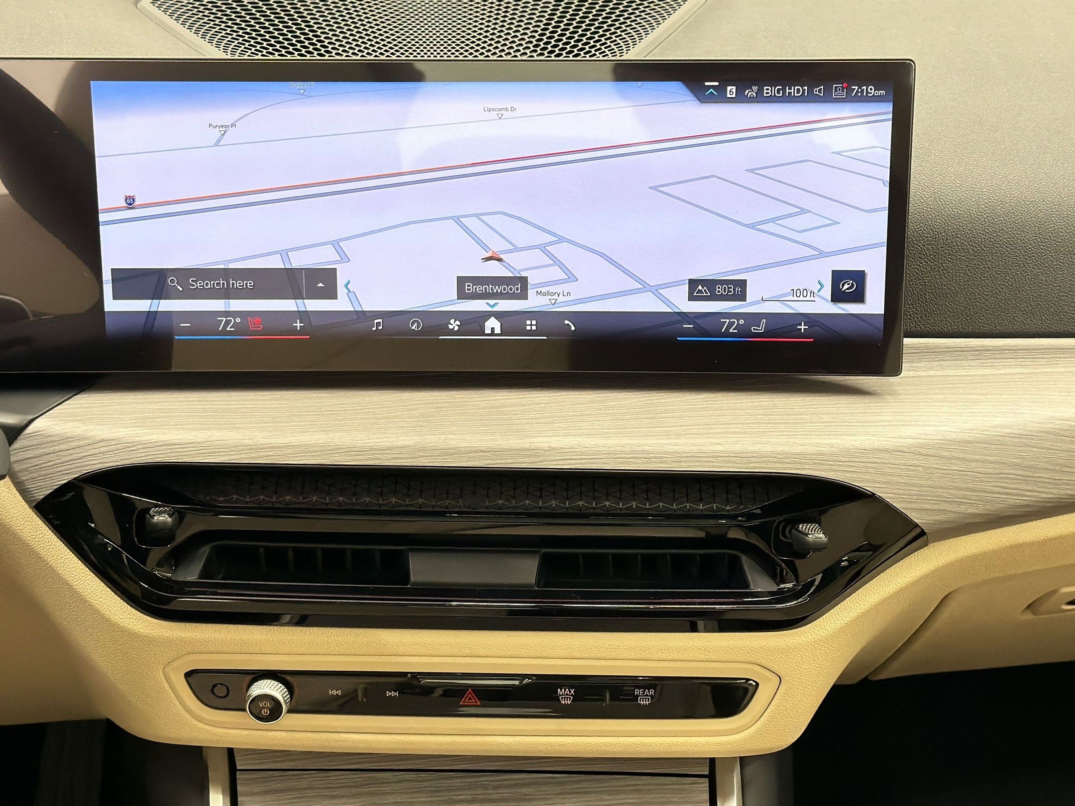 New 2026 BMW 330i Sedan RWD image 23