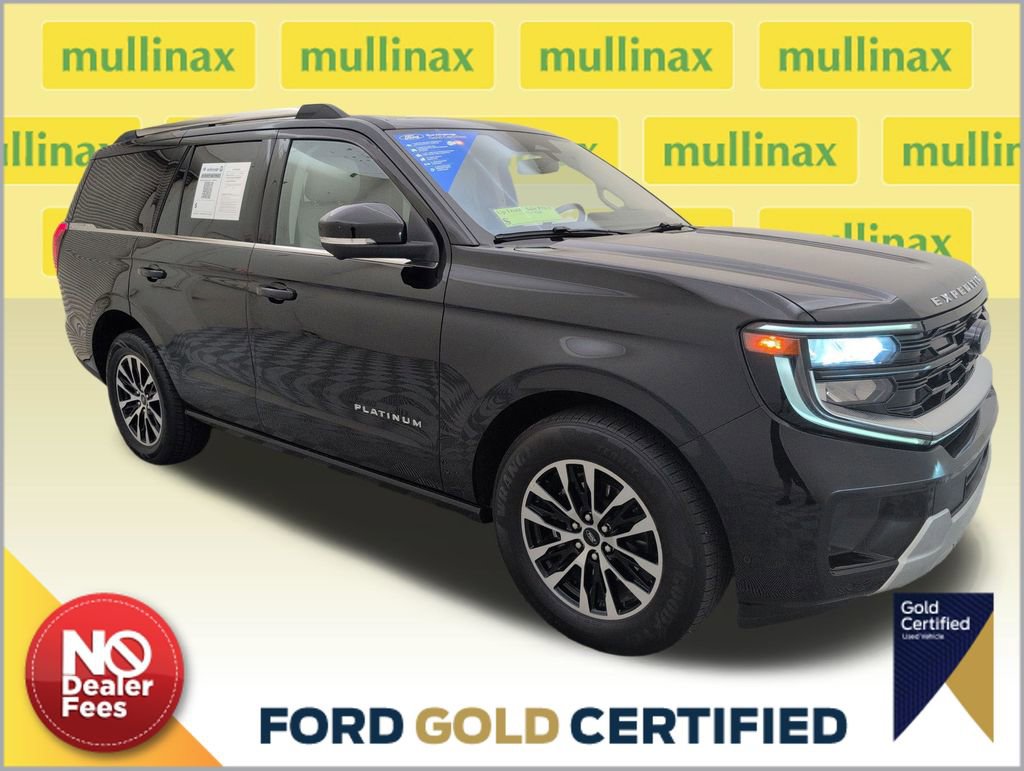 Used 2025 Ford Expedition Platinum AWD/4WD image 1