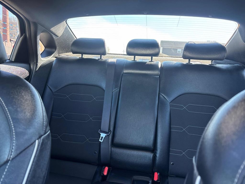 Used 2022 Kia Forte GT-Line w/ GT-Line Premium Package image 22