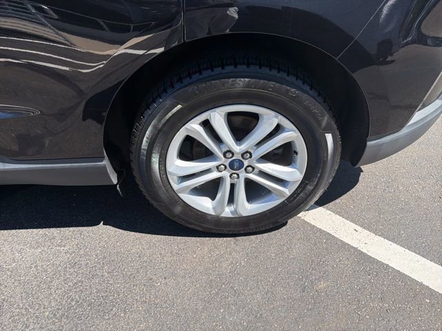 Used 2020 Ford Edge SEL w/ Convenience Package AWD/4WD image 33