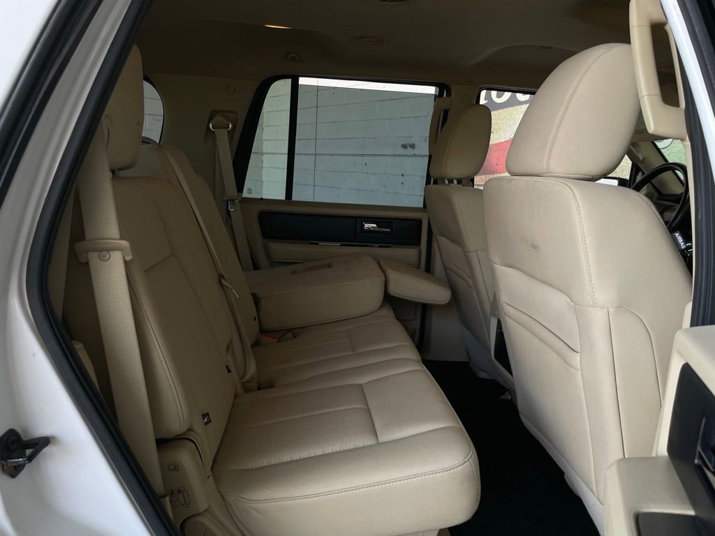 Used 2015 Ford Expedition XL image 19