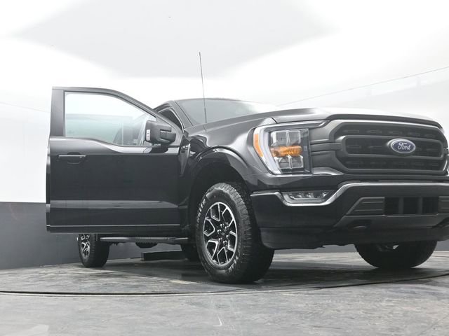 Used 2022 Ford F150 XLT w/ Equipment Group 302A High image 23