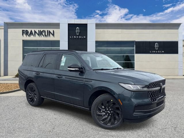 New 2026 Lincoln Navigator Reserve w/ Jet Appearance Package AWD/4WD image 1