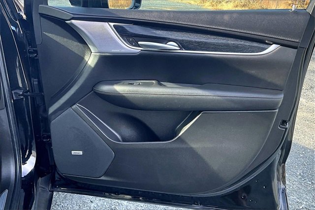 Used 2022 Cadillac XT5 Premium Luxury image 21