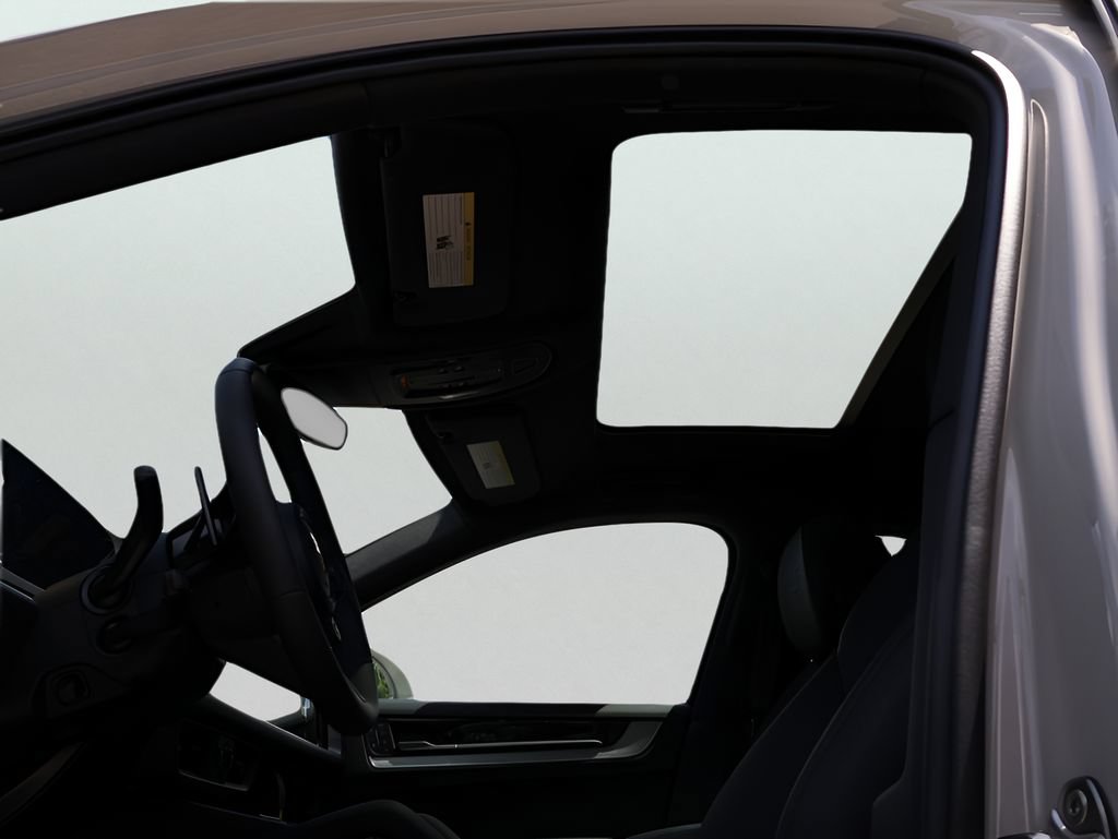 New 2026 Porsche Cayenne Coupe AWD/4WD image 38