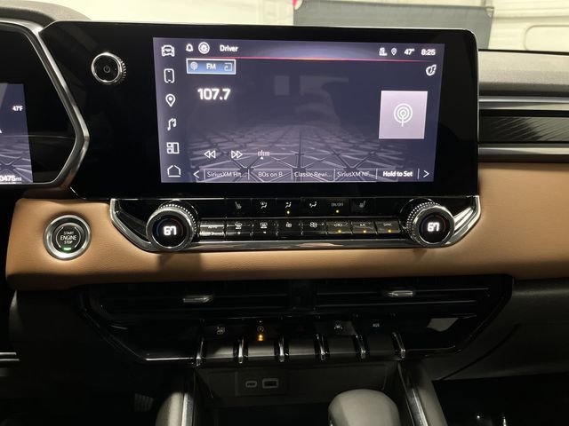 Used 2023 GMC Canyon AT4 image 9