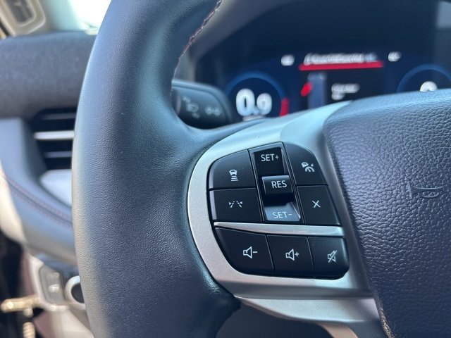Certified 2025 Ford Explorer Active image 22