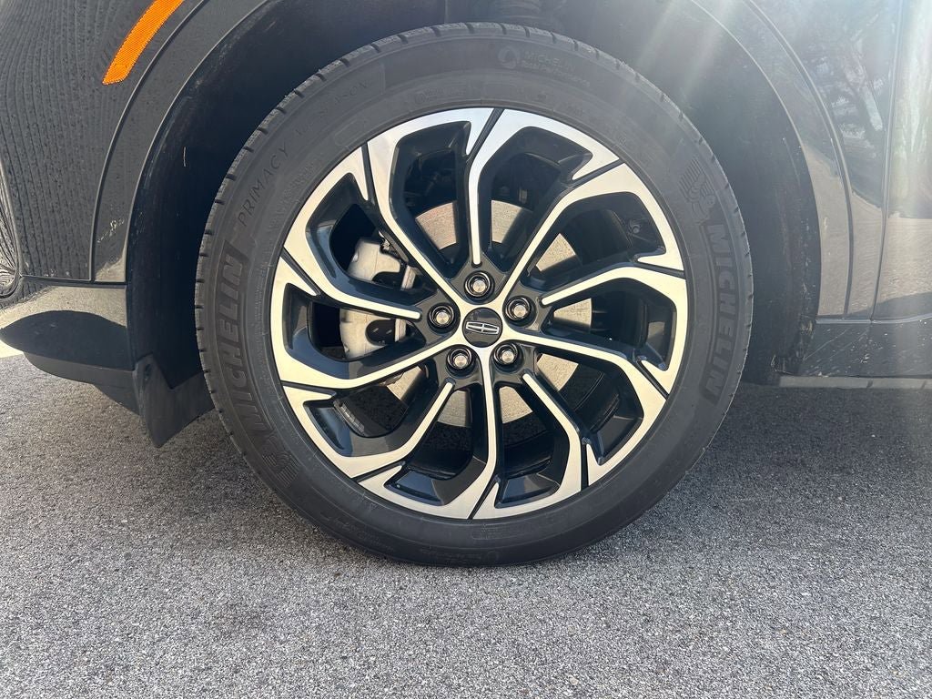 Used 2025 Lincoln Nautilus Reserve AWD/4WD image 40