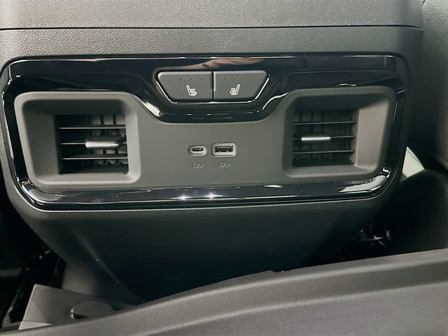 New 2026 GMC Sierra 1500 AT4 w/ AT4 Premium Package AWD/4WD image 15