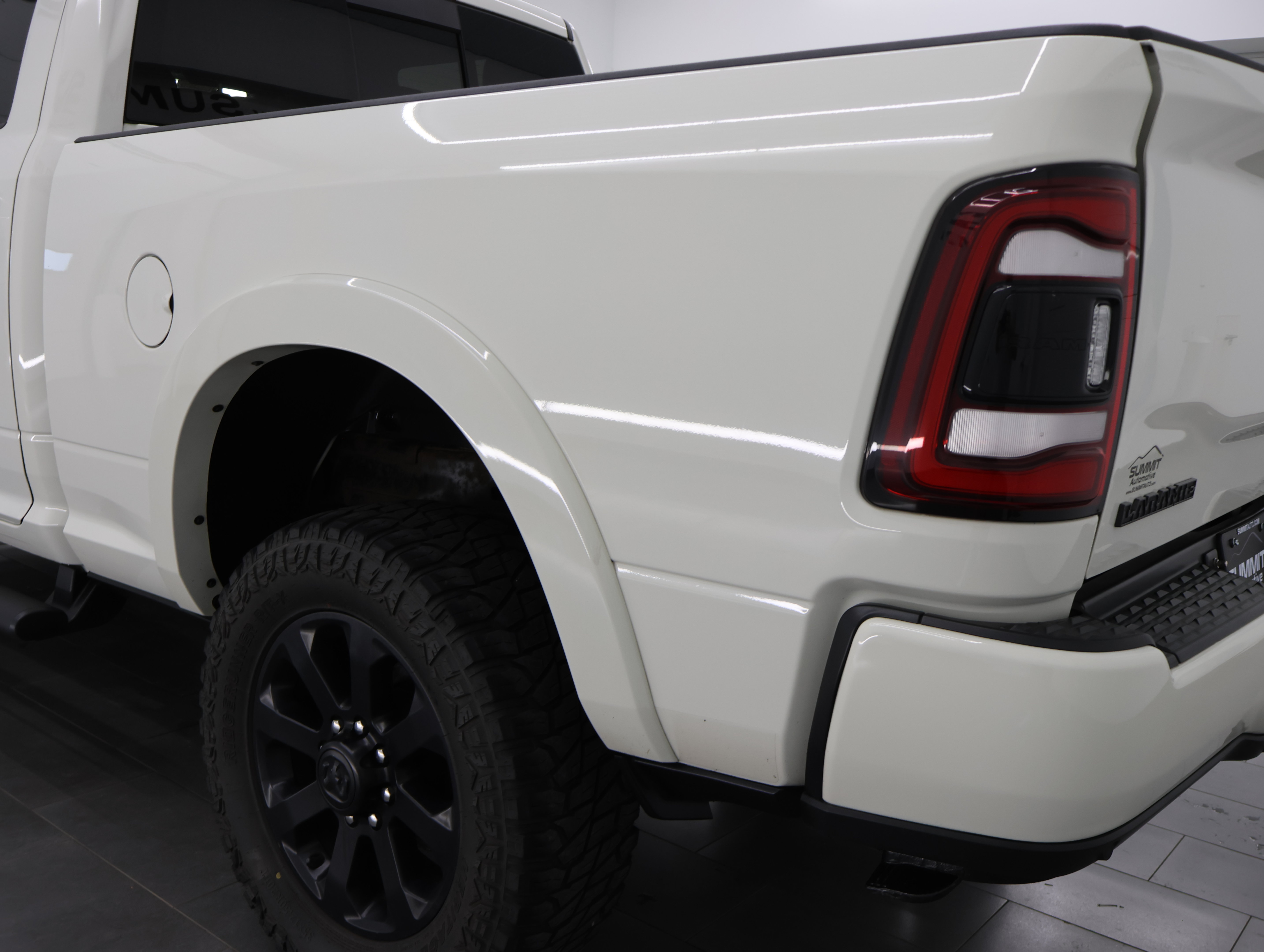Used 2022 RAM 2500 Laramie w/ Night Edition AWD/4WD image 32
