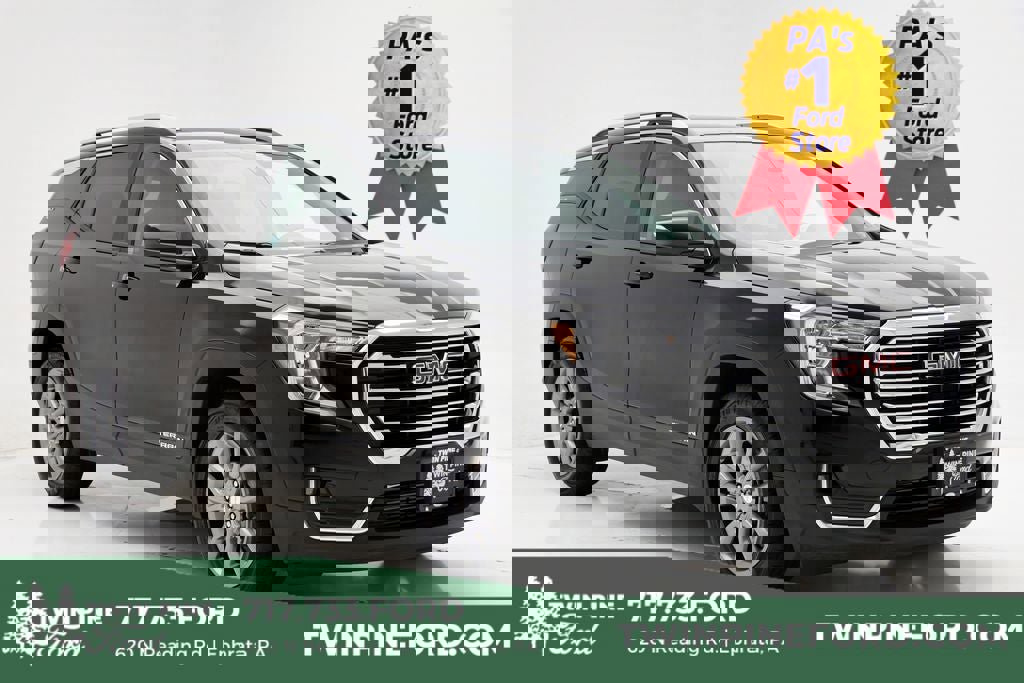Used 2024 GMC Terrain SLT image 1