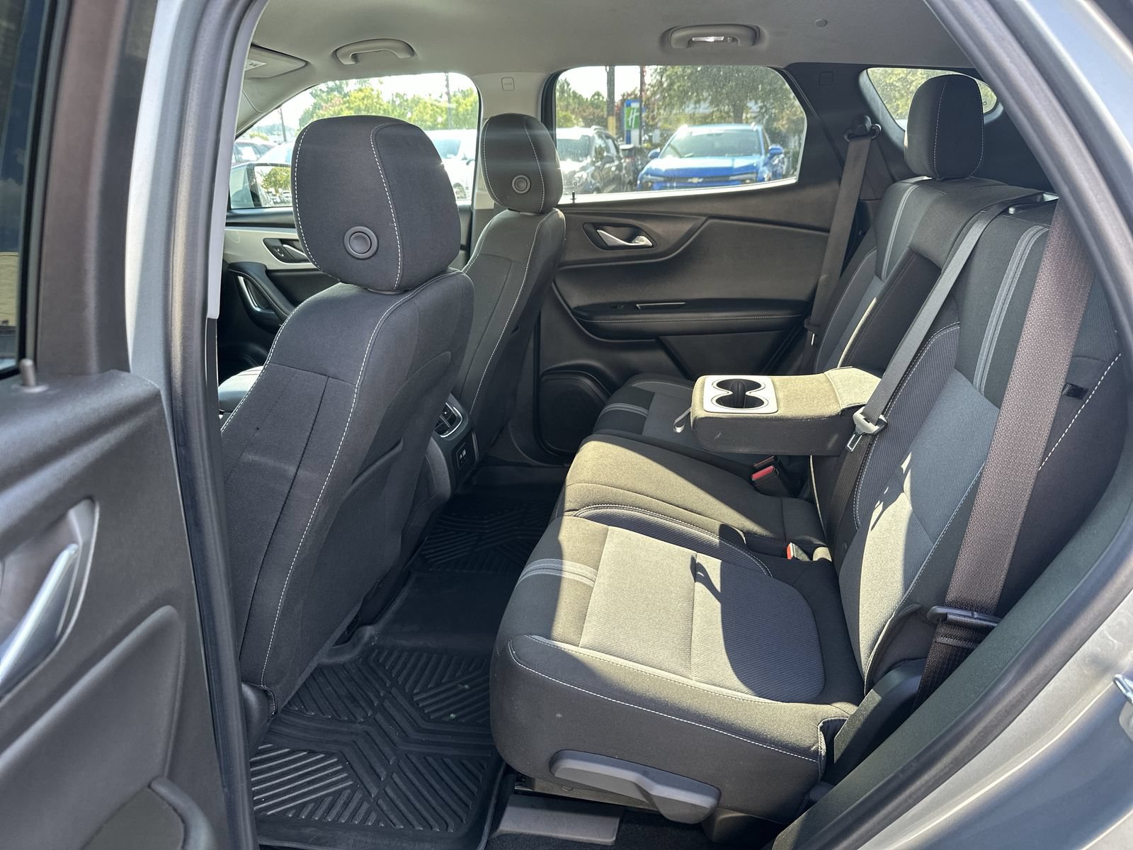 Used 2024 Chevrolet Blazer LT w/ Convenience Package FWD image 31