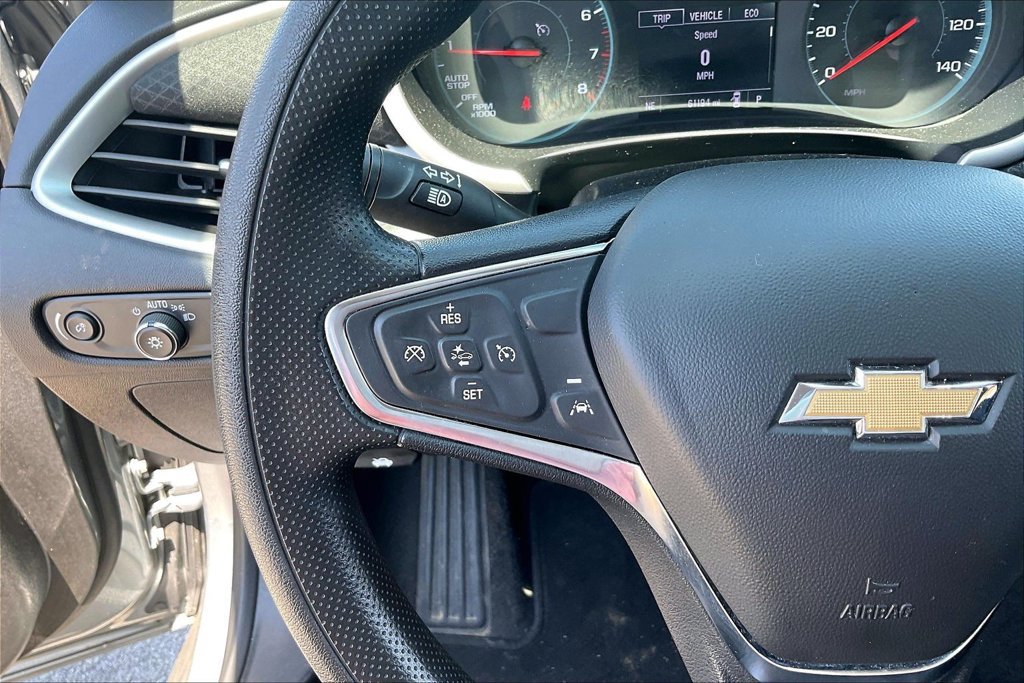 Used 2024 Chevrolet Malibu LT FWD image 11