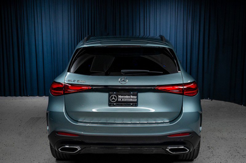 New 2026 Mercedes-Benz GLC 300 image 8
