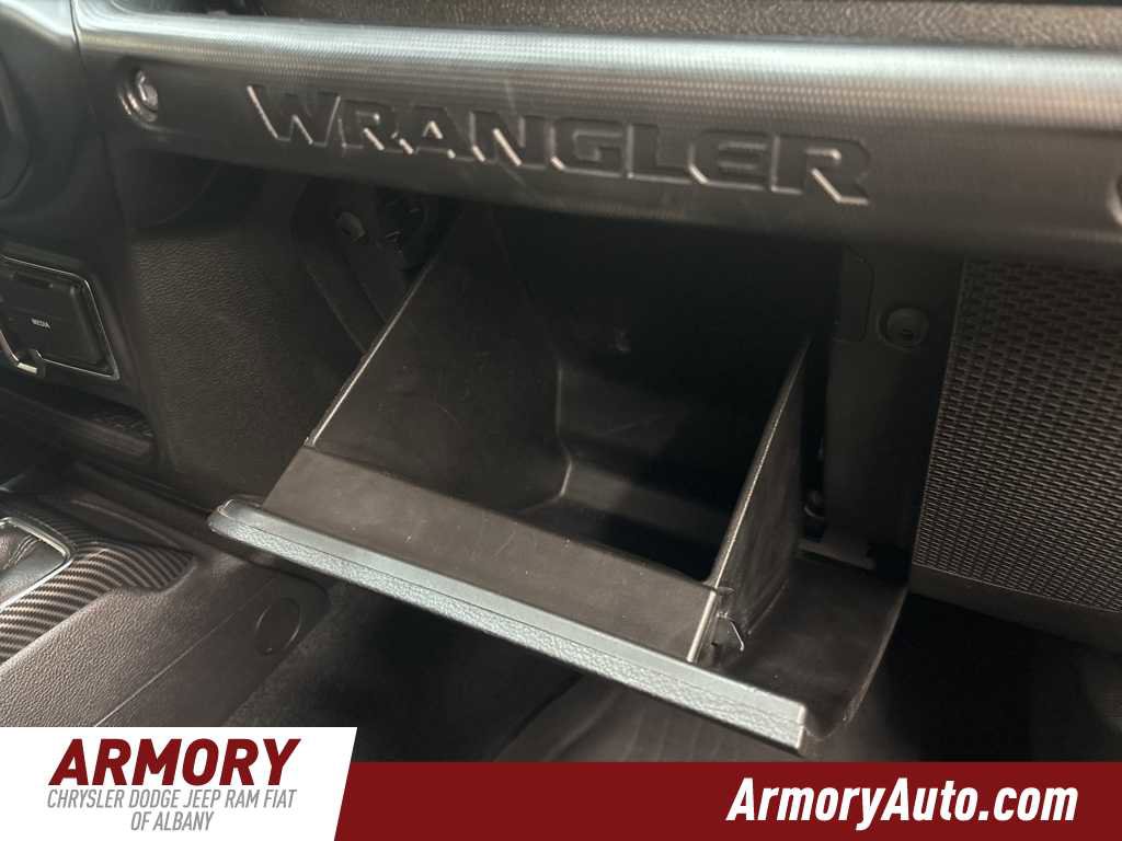 Used 2022 Jeep Wrangler Unlimited Sport image 40