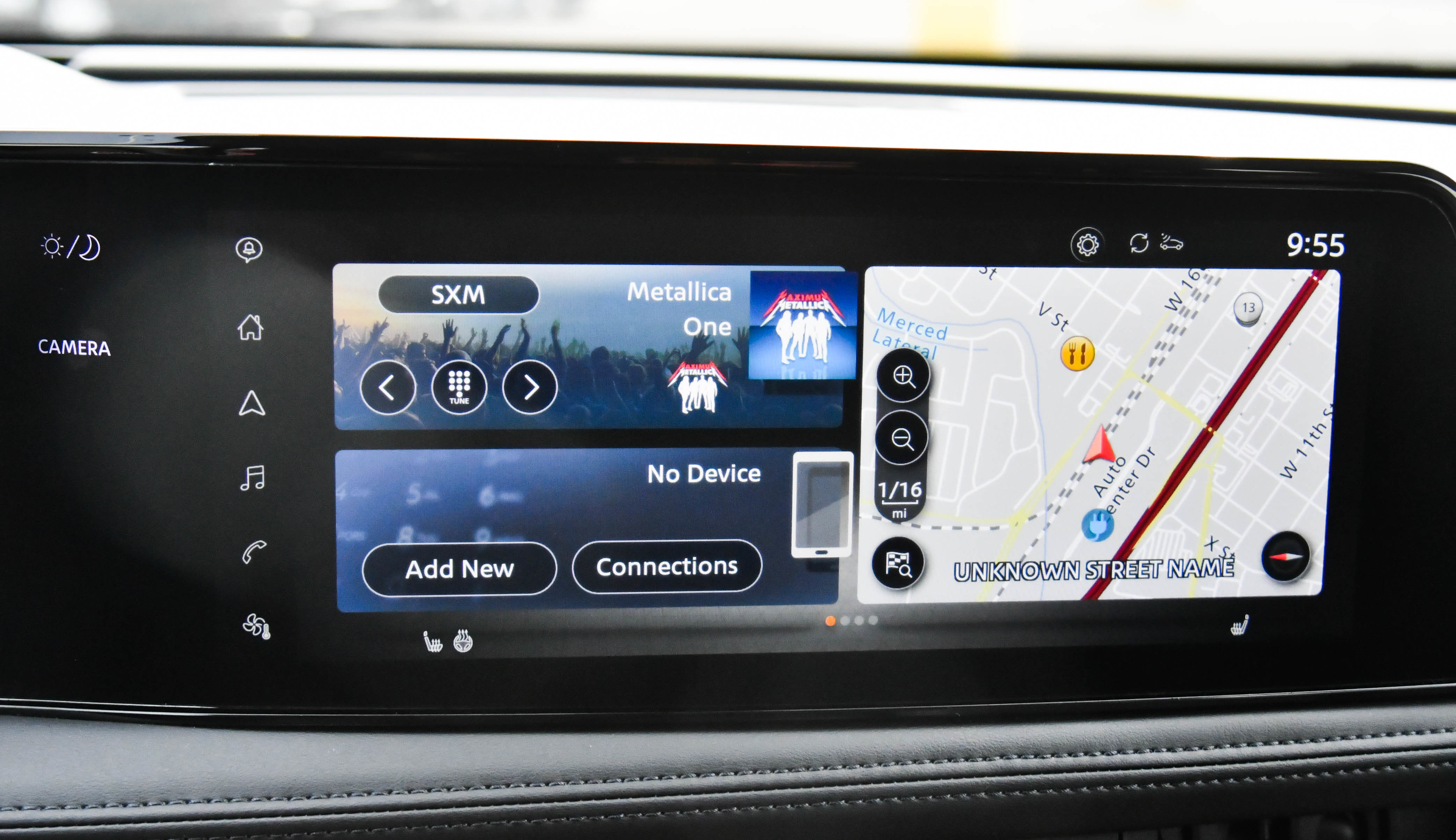 Used 2024 Nissan Ariya FWD image 19