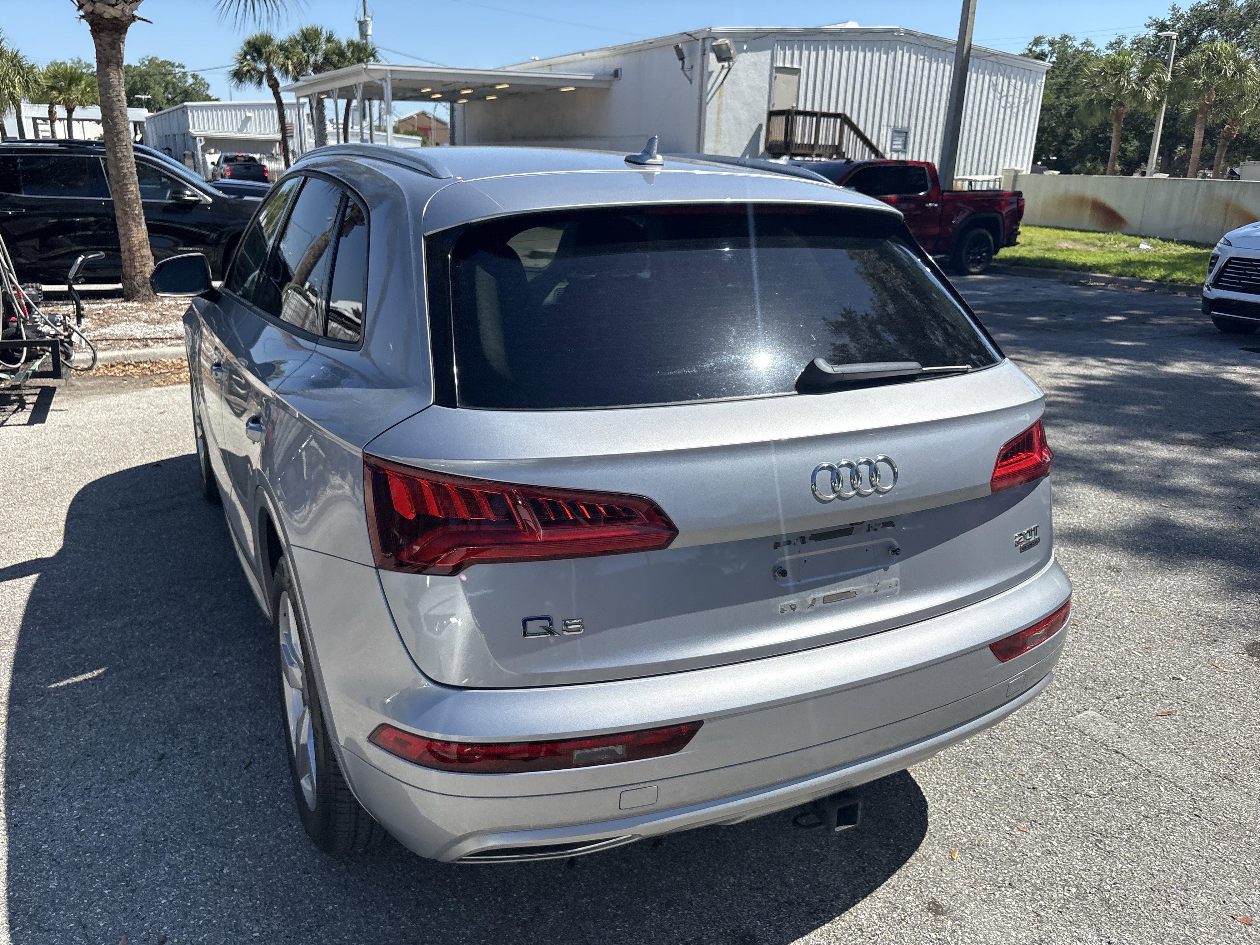 Used 2018 Audi Q5 2.0T Premium AWD/4WD image 5
