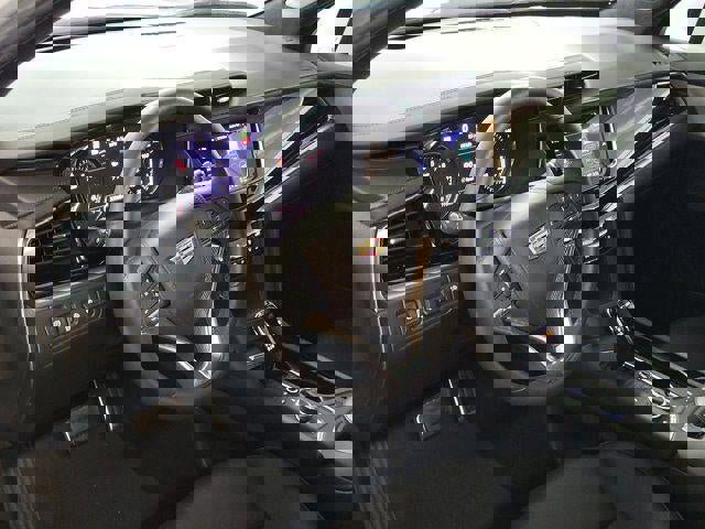 Certified 2023 Cadillac XT6 Sport w/ Platinum Package image 10