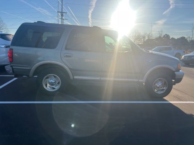 Used 1999 Ford Expedition XLT AWD/4WD image 4