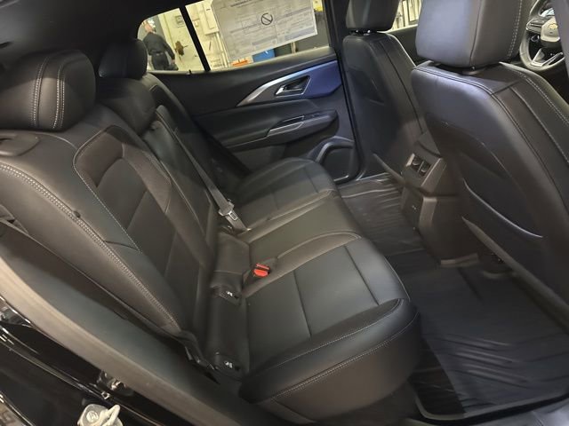 New 2026 Chevrolet Equinox EV LT FWD image 25