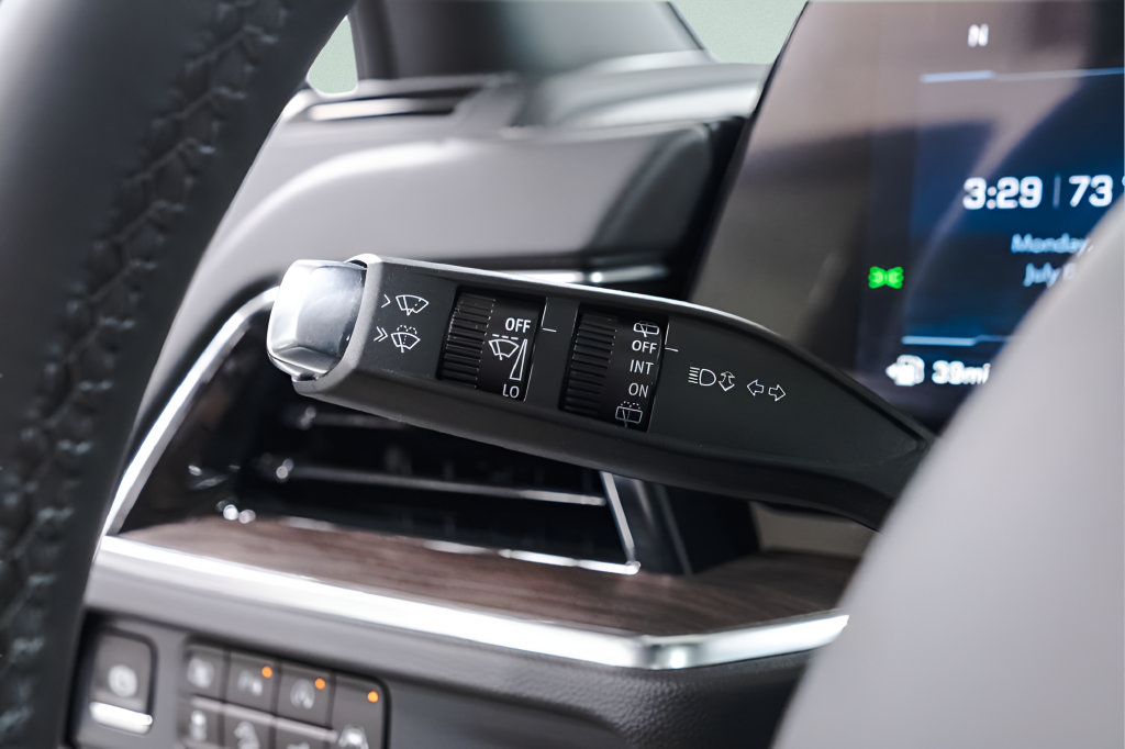 New 2026 Chevrolet Tahoe Premier w/ Sun And Tow Package AWD/4WD image 18