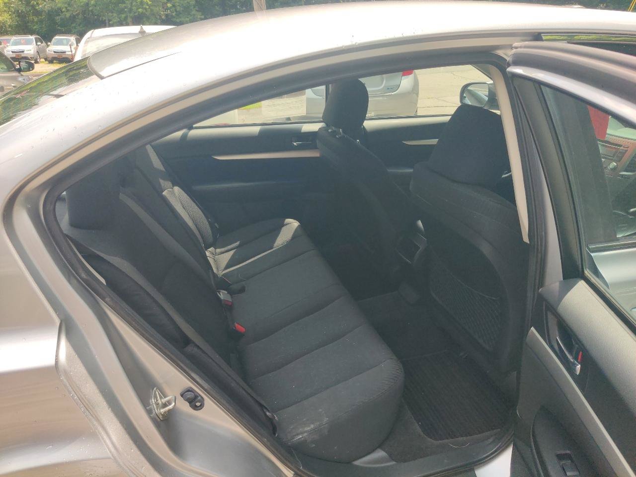 Used 2012 Subaru Legacy 2.5i Premium w/ All-Weather Pkg AWD/4WD image 13