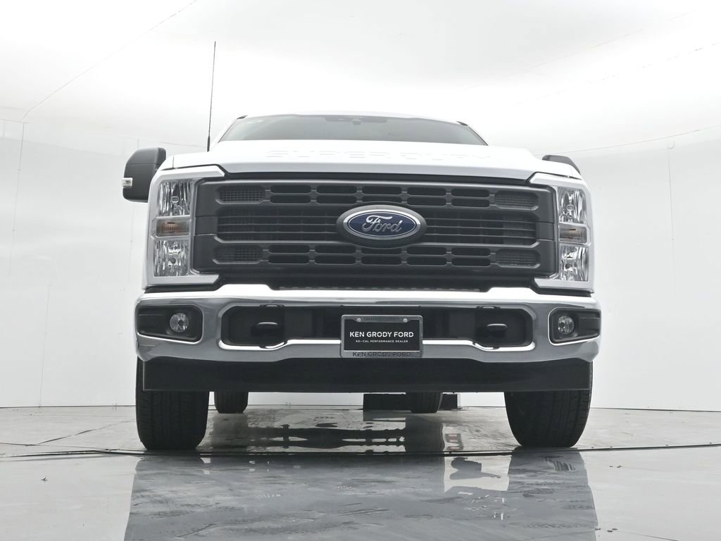 New 2026 Ford F350 XL image 48