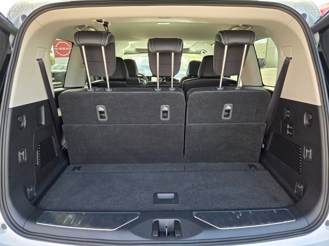 Used 2025 INFINITI QX80 Luxe RWD image 19