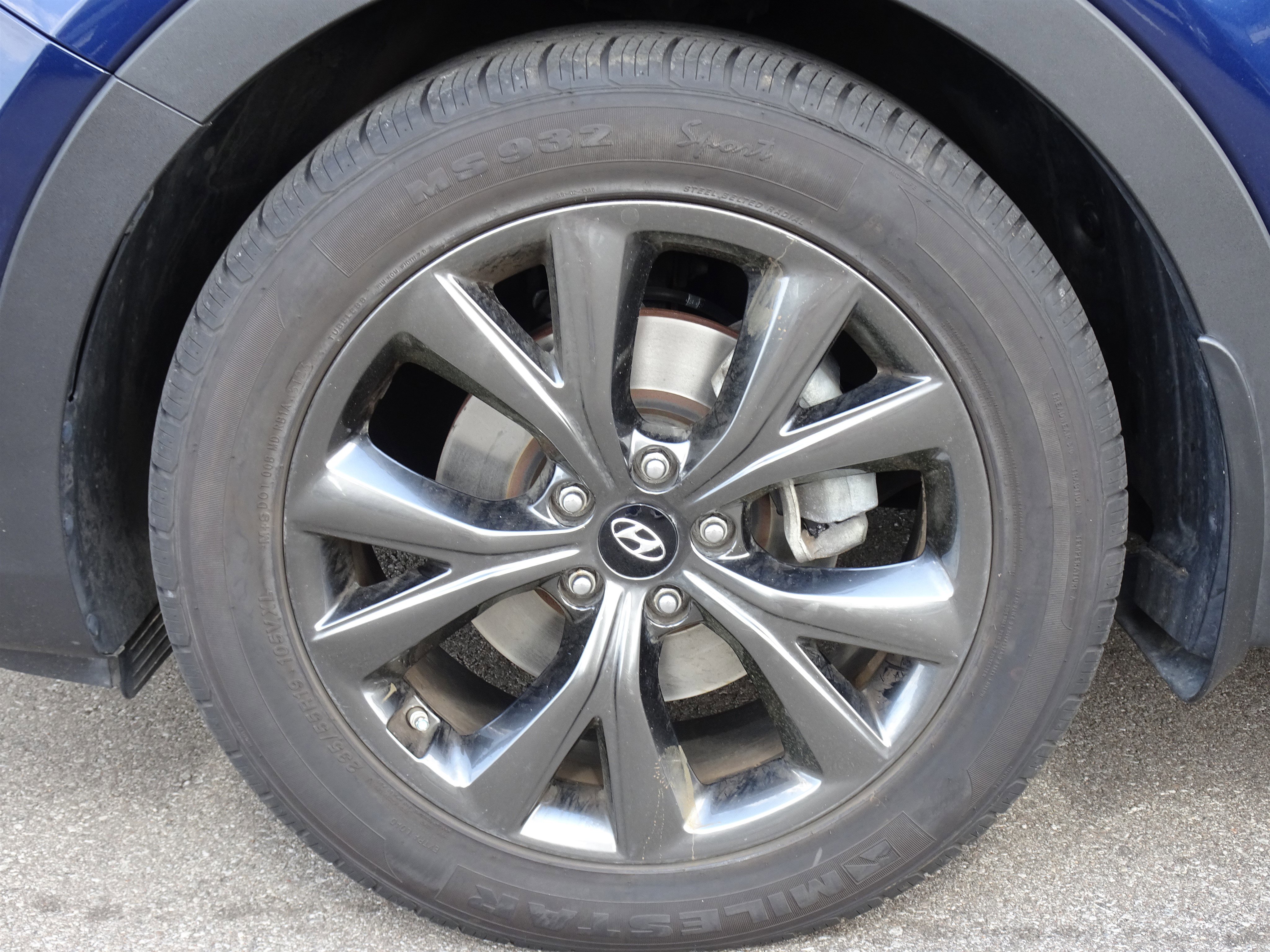 Used 2018 Hyundai Santa Fe Sport FWD image 25
