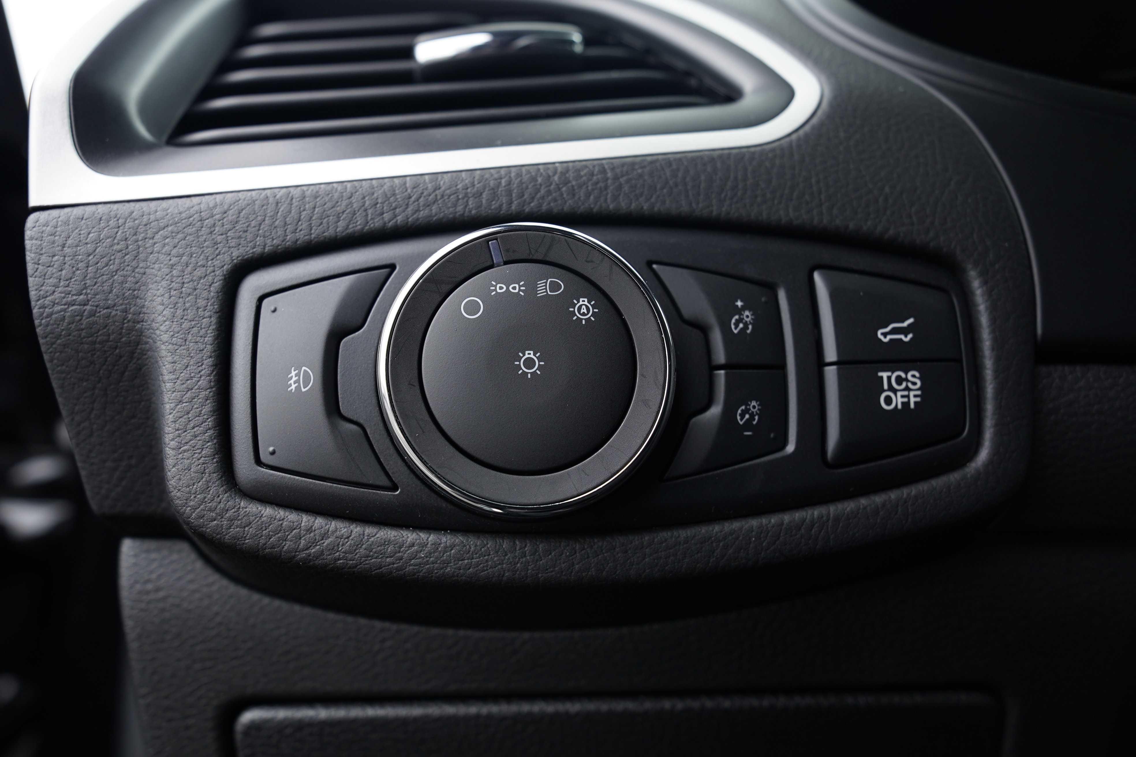 Used 2023 Ford Edge ST-Line image 27