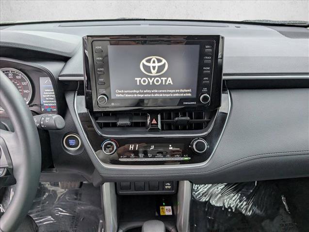 Certified 2022 Toyota Corolla Cross LE image 12