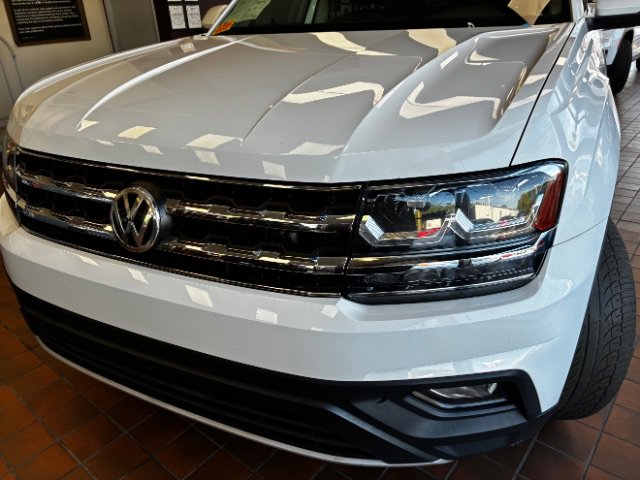 Used 2020 Volkswagen Atlas SE w/ Panoramic Sunroof Package FWD image 9